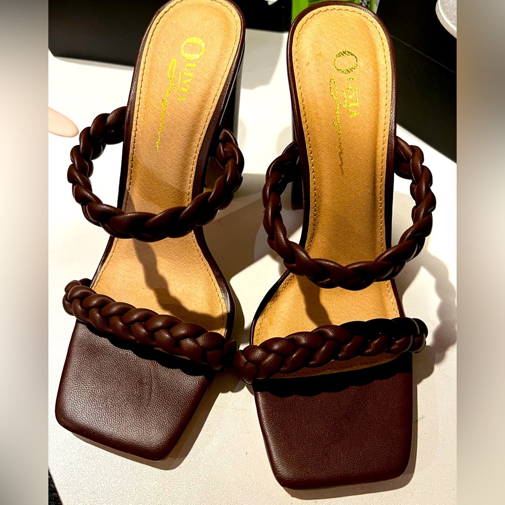 Brown wedges